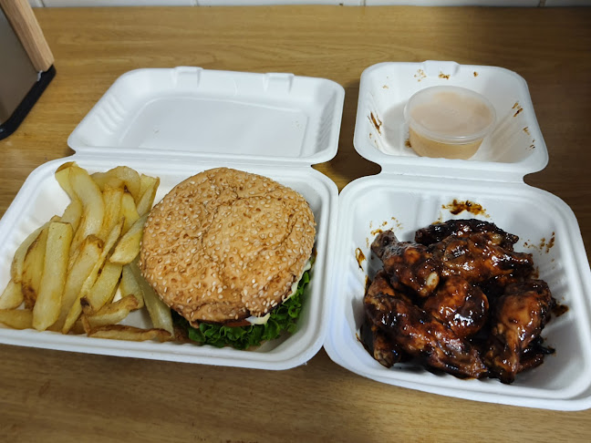 Comentarii opinii despre The LookOut Kitchen & Grill