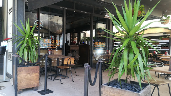 Hudsons - The Burger Joint (Green Point)