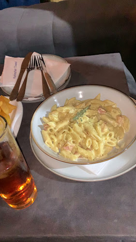 Food 'N Things Restaurant - Hospitality and gastronomy