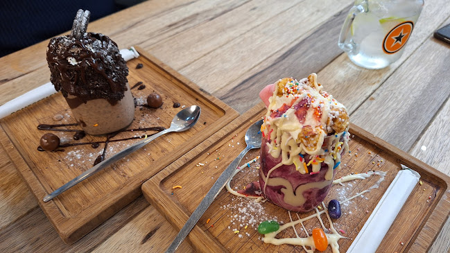 RocoMamas Kenilworth Centre - Halaal