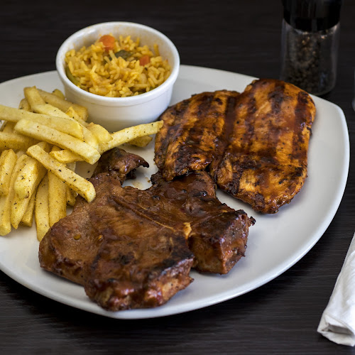 Opinii despre District Cafe în Cape Town - Hospitality and gastronomy