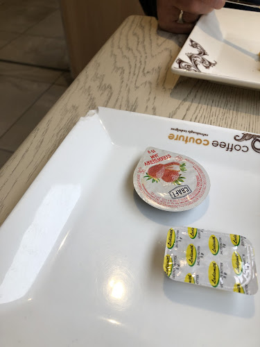 vida e caffé Constantiaberg Mediclinic - Hospitality and gastronomy