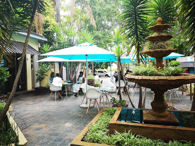 Uhuru Cafe & Wine Emporium - Hospitality and gastronomy