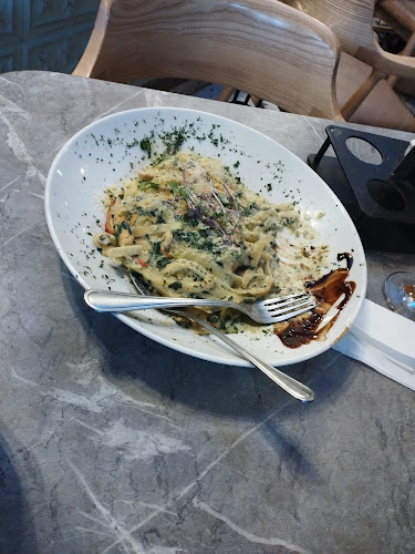 Cnr The Straight &, Witkoppen Rd, Pine Slopes AH, Fourways, 2194