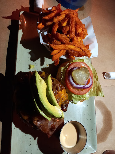 37 2nd Ave, Claremont, Cape Town, 7708