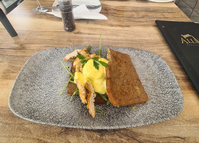 Allure Rooftop Lounge - Cape Town