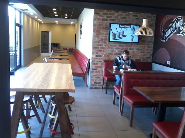 Cnr Airport Dr &, Carnival Mall, Rangeview Rd, Dalpark, Brakpan, 1541