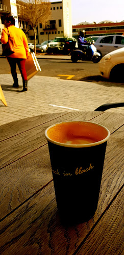 Comentarii opinii despre Bootlegger XS Salt River Halaal