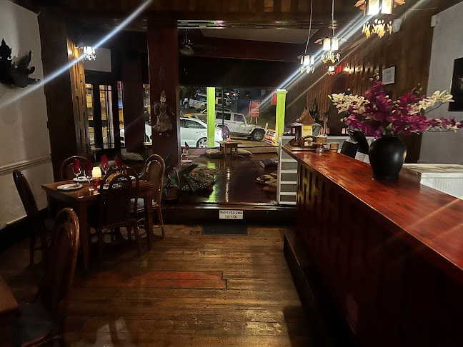 Yindee's best traditional Thai food in Kloof street dining district - Hospitality and gastronomy