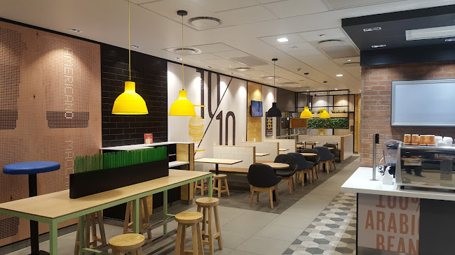 Comentarii opinii despre McDonald's Stellenbosch Drive-Thru