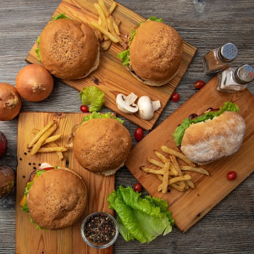 Stadium Fast Foods St Andrews - Hospitality and gastronomy