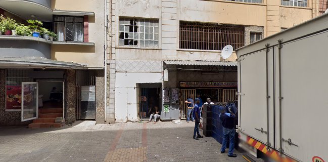 Bellmont Liquor Store