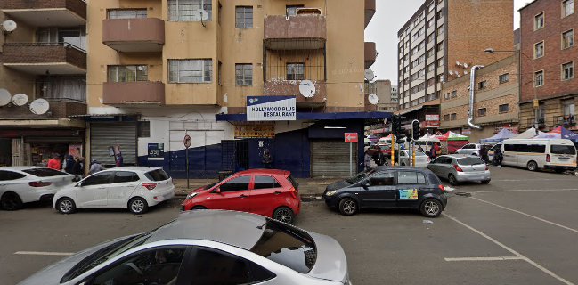 HOLLYWOOD BAR & RESTAURANT