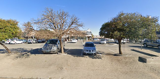 Roxy's Diner & Ice Cream Parlour