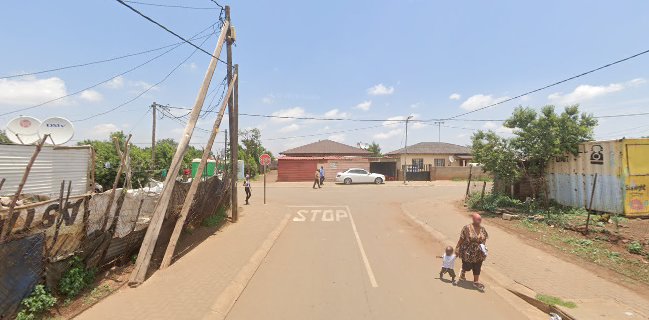 Mkhari buildi and door fitting