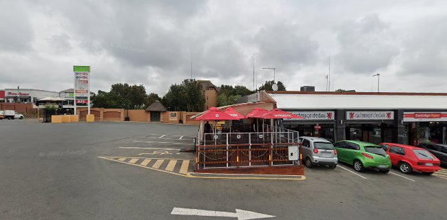 Extension 85, Douglasdale Shopping Centre, 33 Leslie Ave, Douglasdale, Sandton, 2165