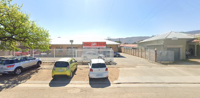 Kwantutraditionalcuisine and car wash