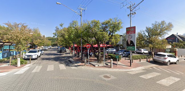 Opinii despre Aroma Coffee Roastery - The Village HazelWood în Pretoria - Hospitality and gastronomy