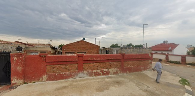 Ms Tee's Food Kitchen