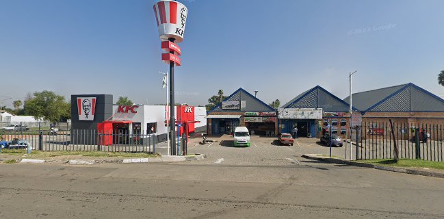 Guzzlers Liquor Store