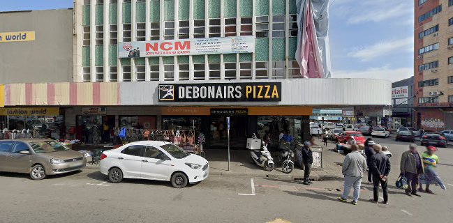Debonairs Pizza