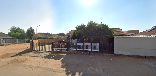 Comentarii opinii despre Zee's Club Restaurant