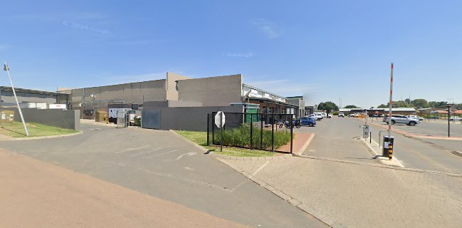 Frozen Spoon Moutain View Square