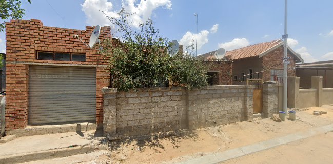 Opinii despre Oratile Sphatlo în Edenvale - Hospitality and gastronomy