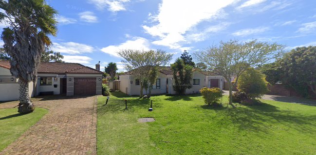 Cream Peonies Cake Studio