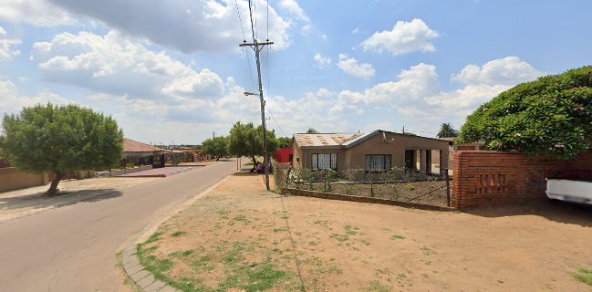 Peks Sphatlo and More