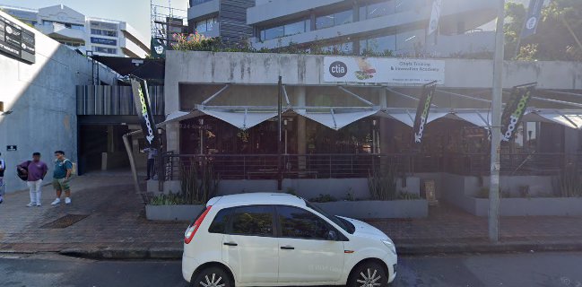 SIMPLE HEALTHY ORGANIC TASTY - Hospitality and gastronomy