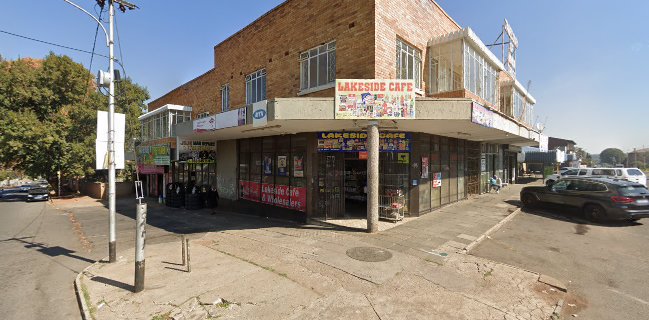 Lakeside Café & Wholesaler