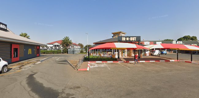 In-n-Out Roadhouse