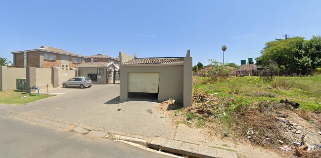 Kays Catering and Cakes