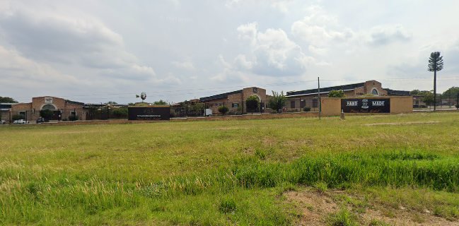 The Side Bar - Midrand