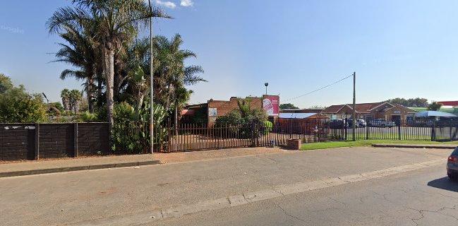 Scotties Coffee Shop Pub & Bistro - Springs