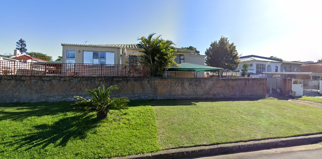 Charlie and Shae Bakes