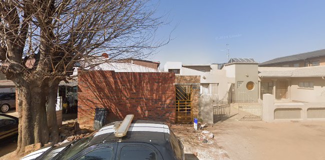 Rainbow tuck shop - Hospitality and gastronomy