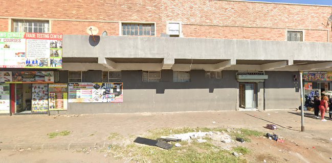 Queens Pub And Restaurant