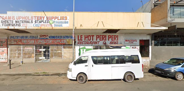 Le hot peri peri pub and restaurant - Johannesburg
