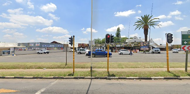 Holiday Inn Roadhouse